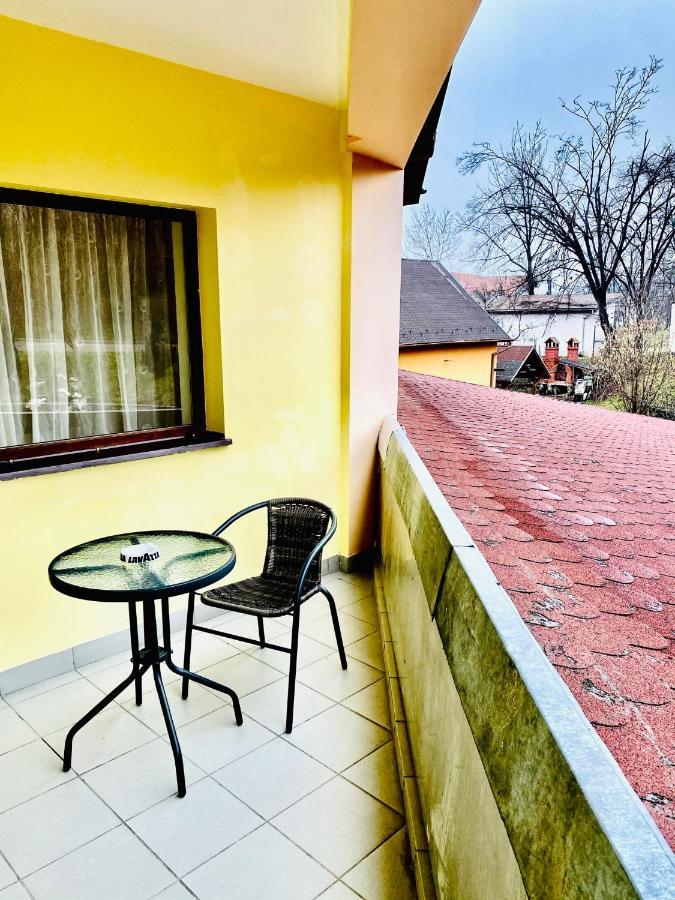 Hotel La Gradina Zalău Exterior foto