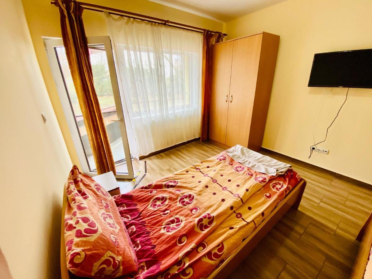 Hotel La Gradina Zalău Exterior foto
